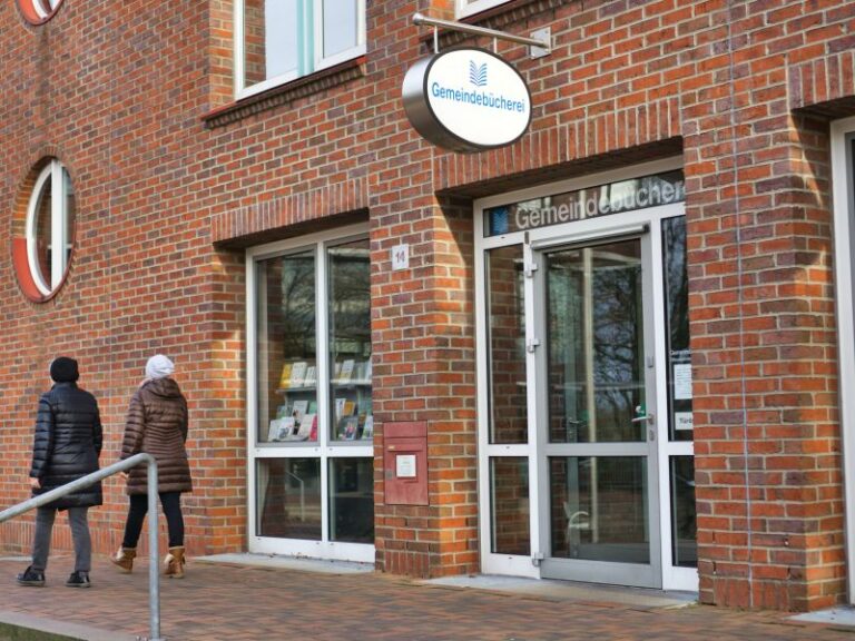 Eingang Gemeindebücherei Wentorf