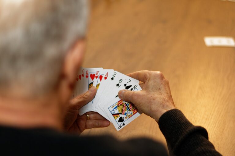 cards-3831174_1280