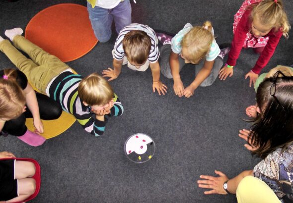 regenwolke0-kindergarten-504672_1280